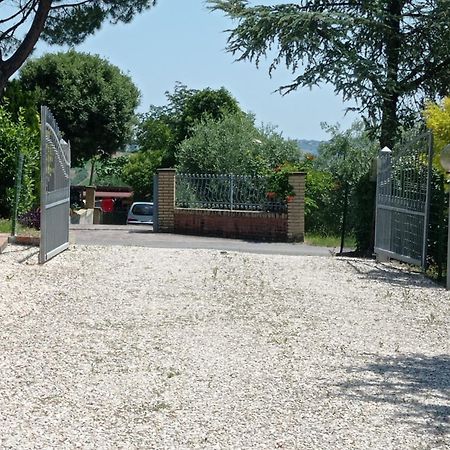 Valdiveltrica Villa Mondavio Dış mekan fotoğraf